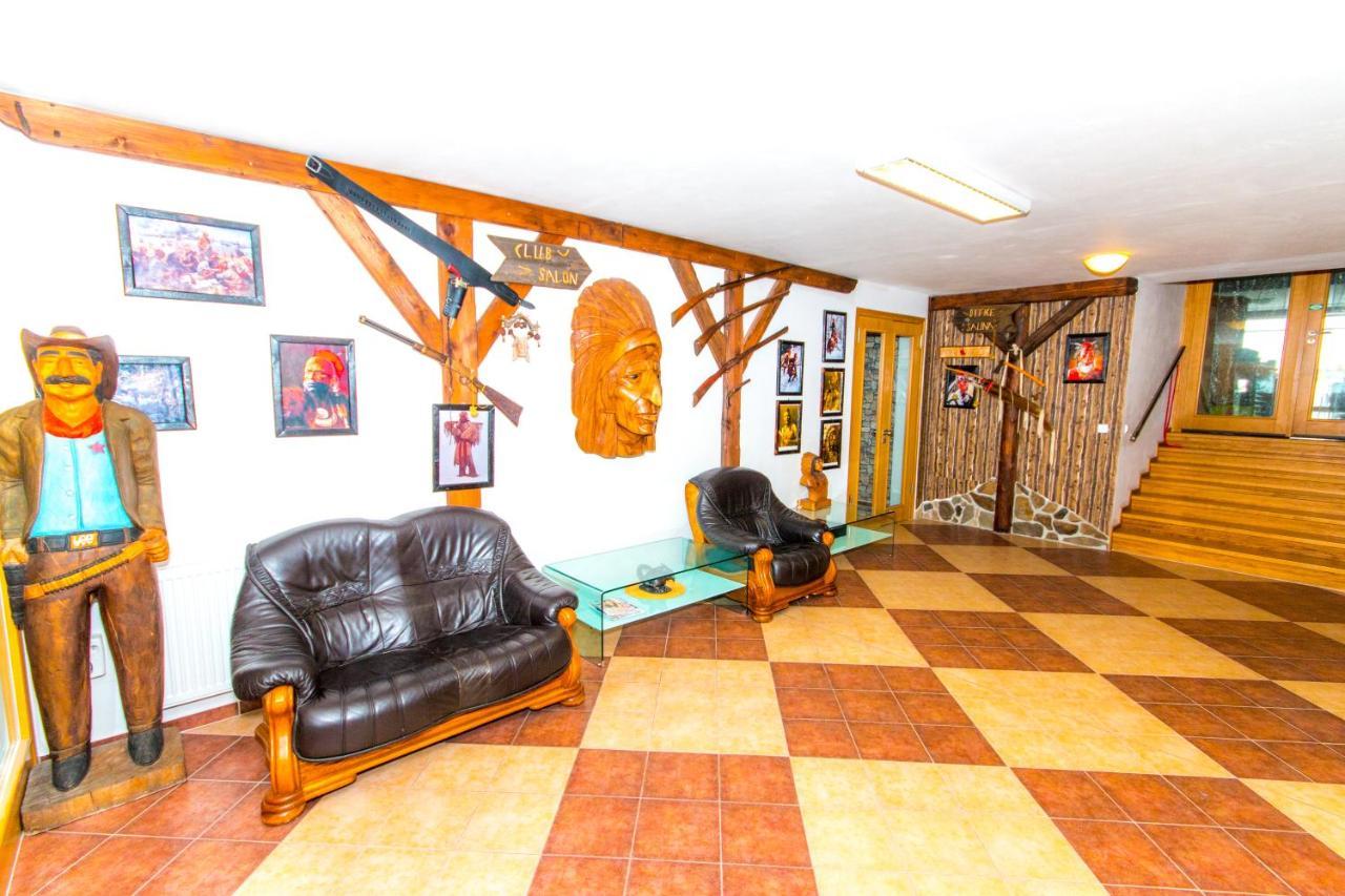 ליפנו נאד וויטאבו Rezidence Club Canada Lipno Sauna Wifi Parking מראה חיצוני תמונה