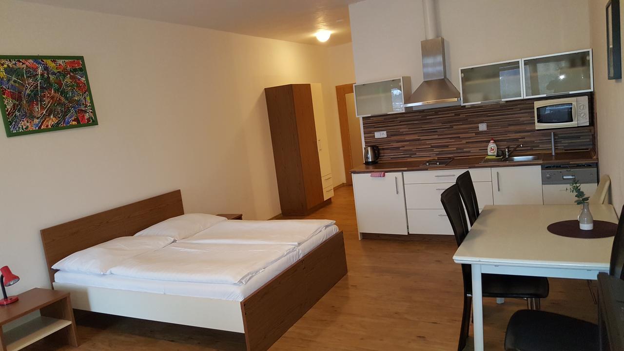 ליפנו נאד וויטאבו Rezidence Club Canada Lipno Sauna Wifi Parking מראה חיצוני תמונה