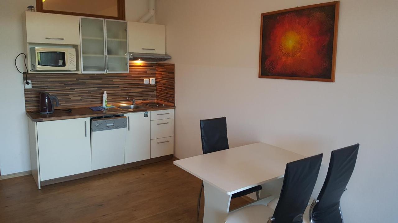 ליפנו נאד וויטאבו Rezidence Club Canada Lipno Sauna Wifi Parking מראה חיצוני תמונה