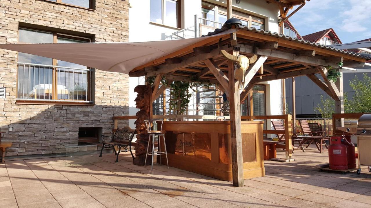ליפנו נאד וויטאבו Rezidence Club Canada Lipno Sauna Wifi Parking מראה חיצוני תמונה